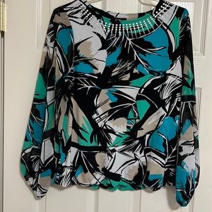 Alfani top, size M